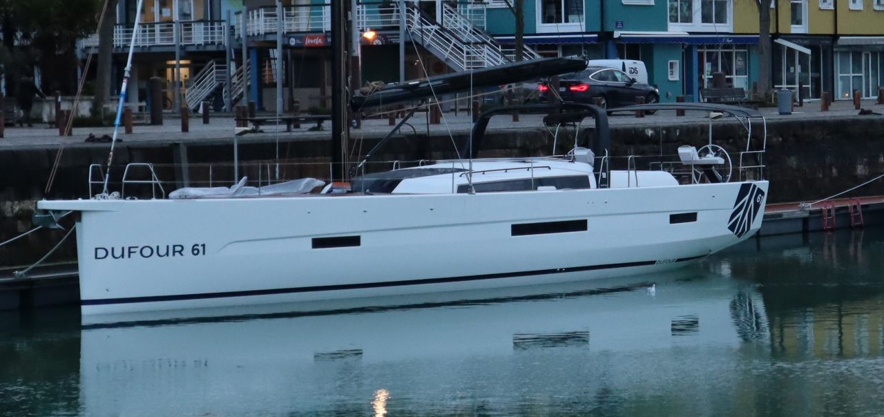 first-photo-of-the-dufour-61