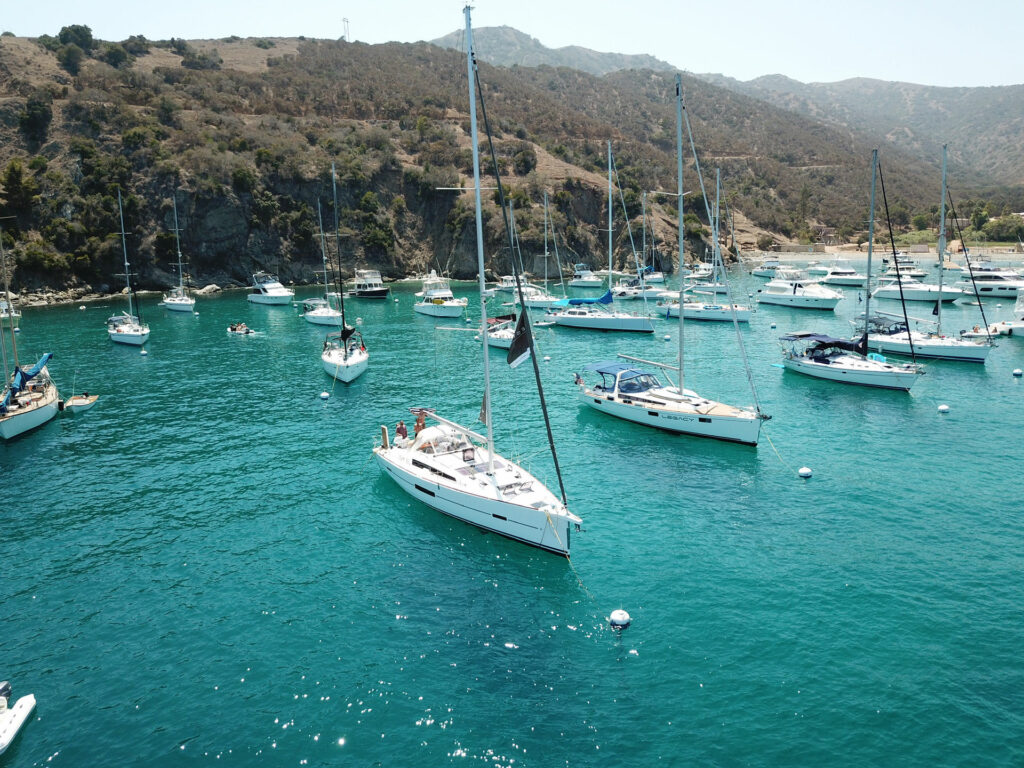 Cruising-yacht-dufour-520-photo-boat-5