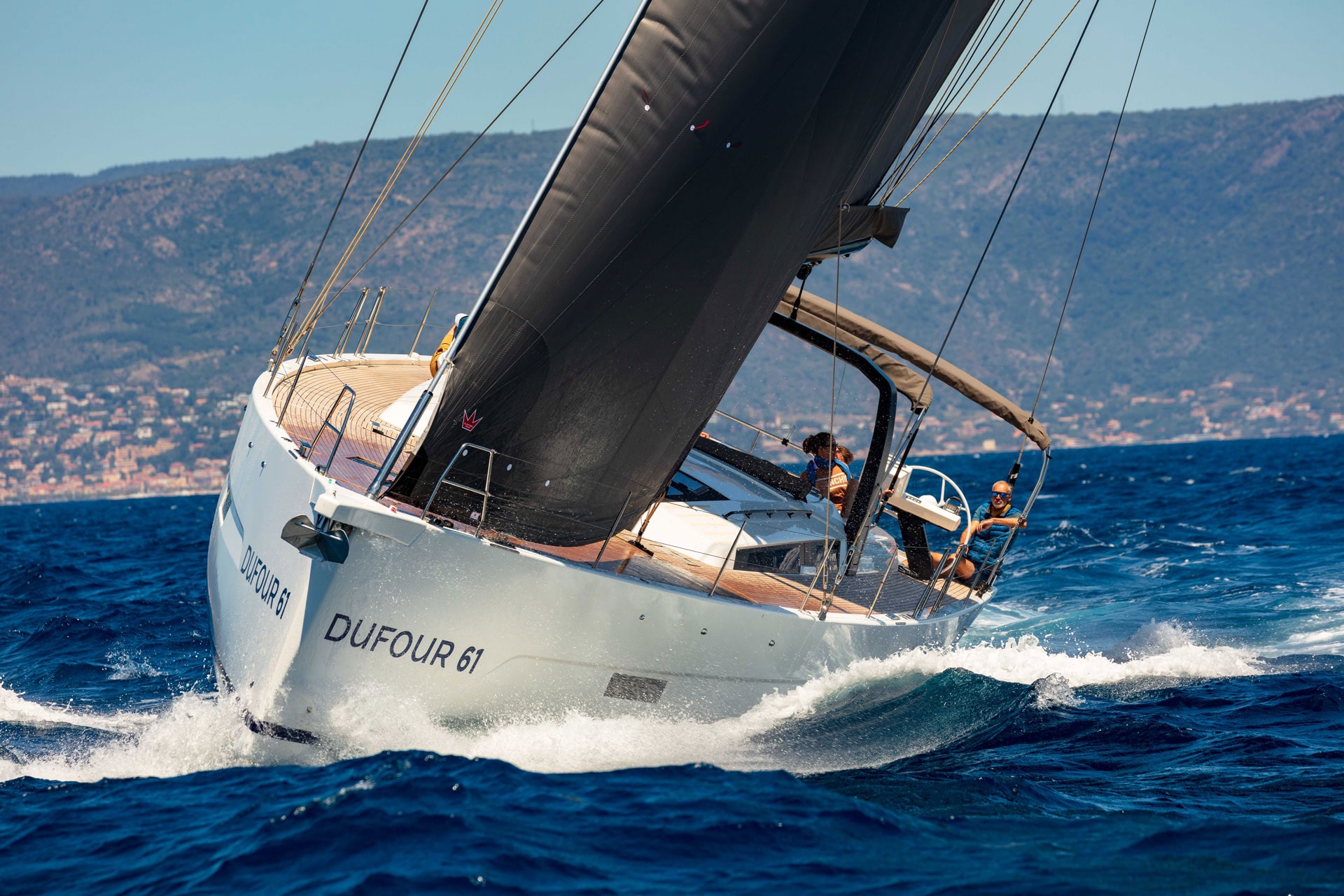 dufour-61-sailing-yacht-luxury-6-min