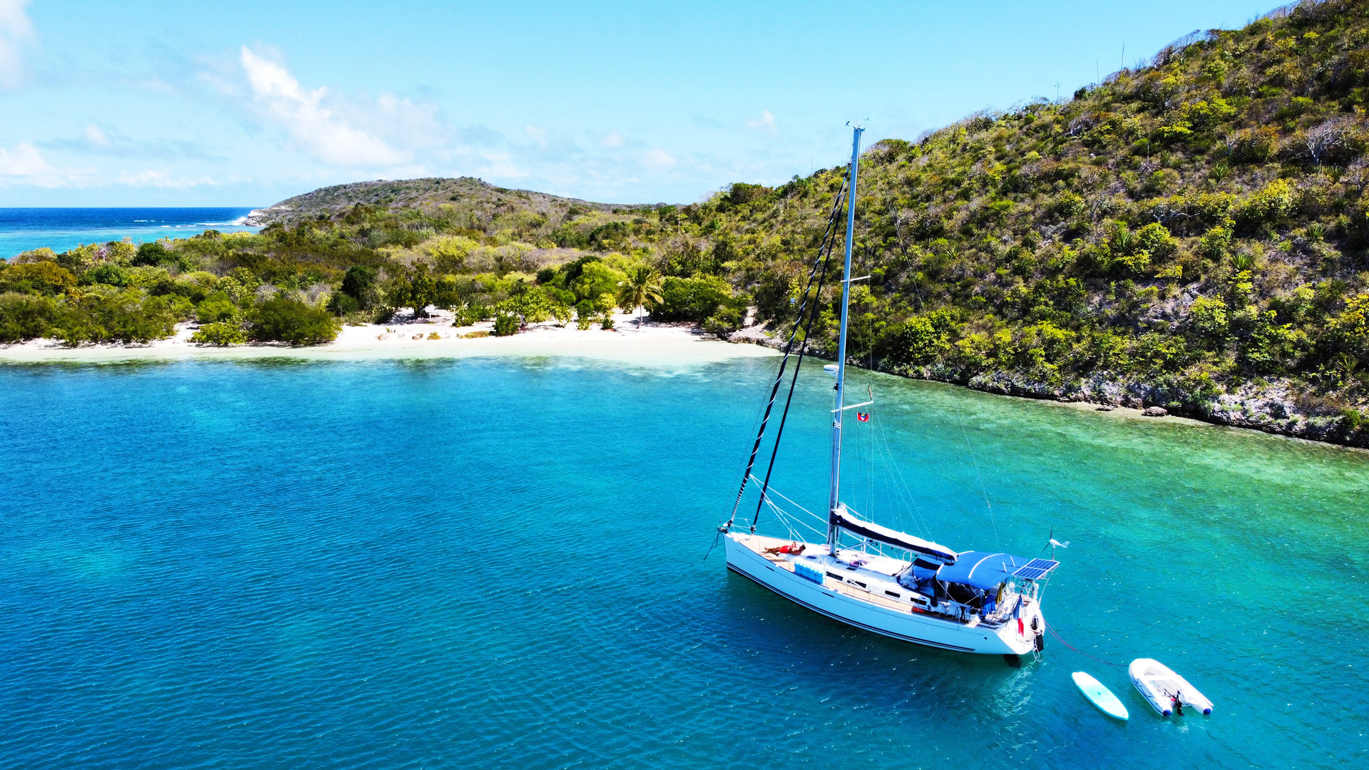 a-la-decouverte-des-antilles-a-bord-dun-dufour-425