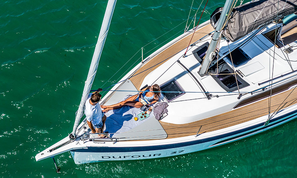 dufour 37 sailboat review