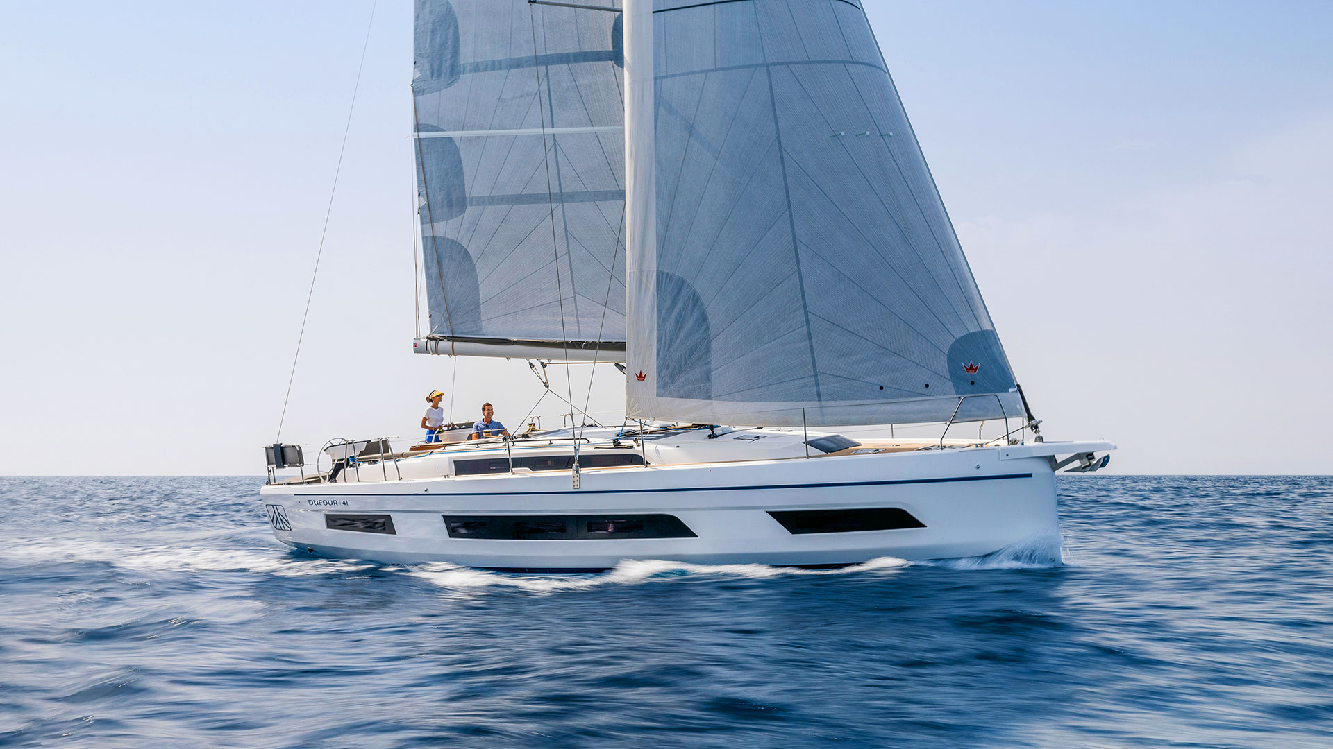nuova-barca-a-vela-dufour-41-ripresa-completa