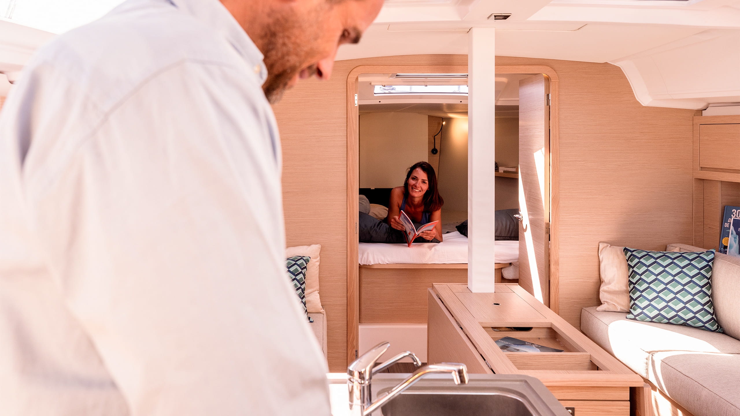 Dufour-37-Sailboat-Interior-08