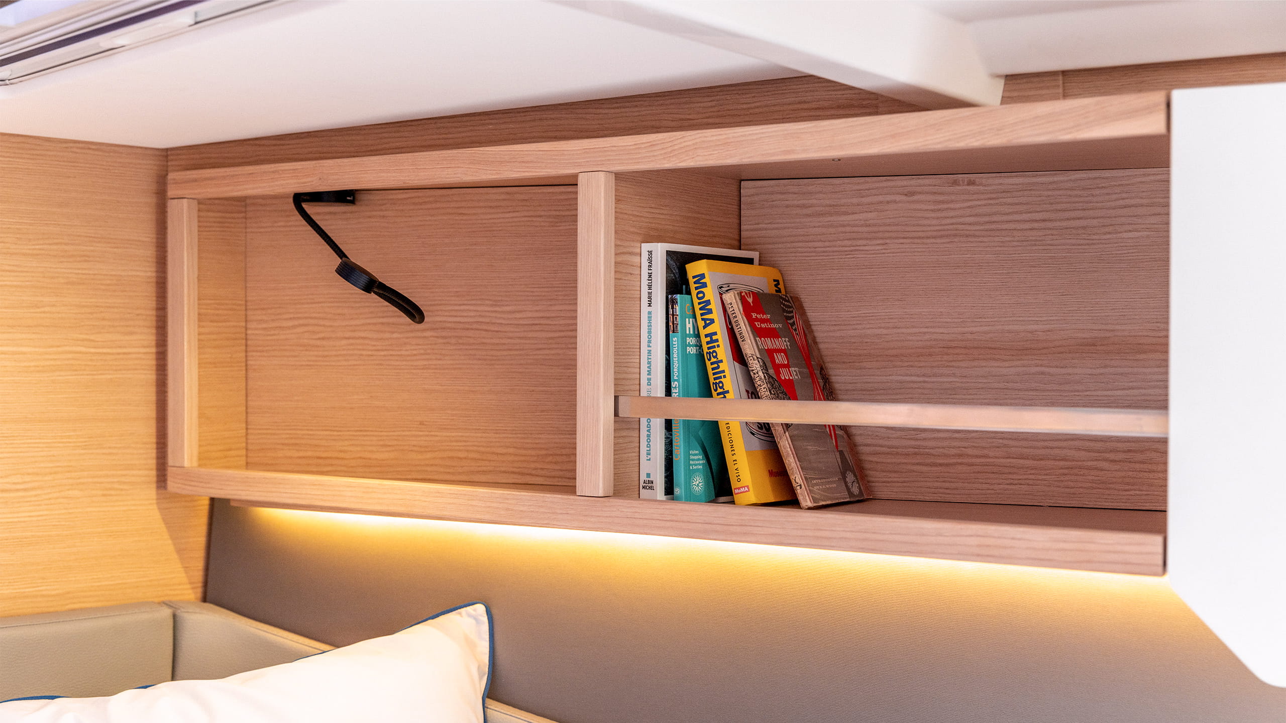 Dufour-41-Sailboat-Interior-07