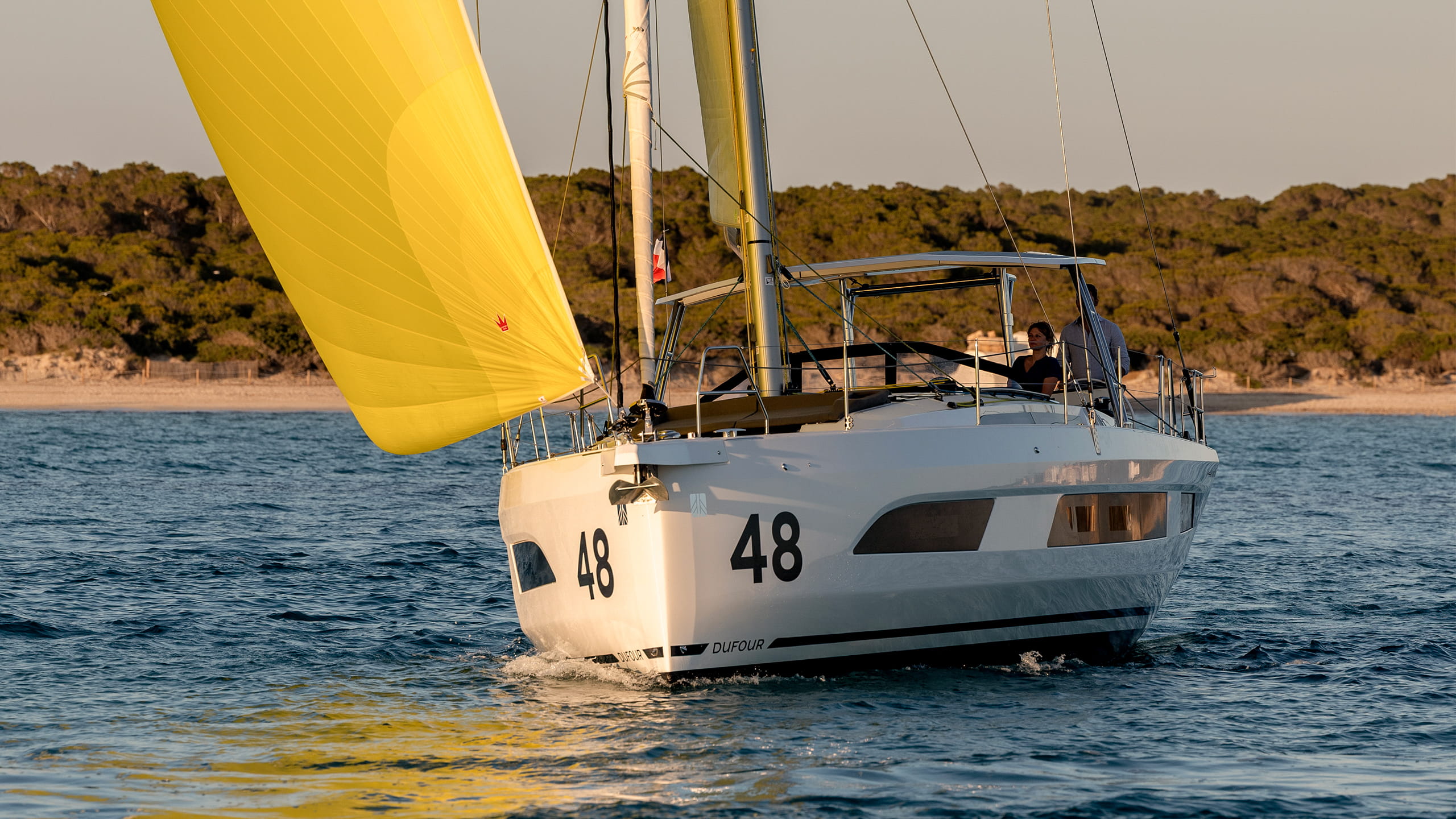 Dufour-48-Sailboat-Exterior-01