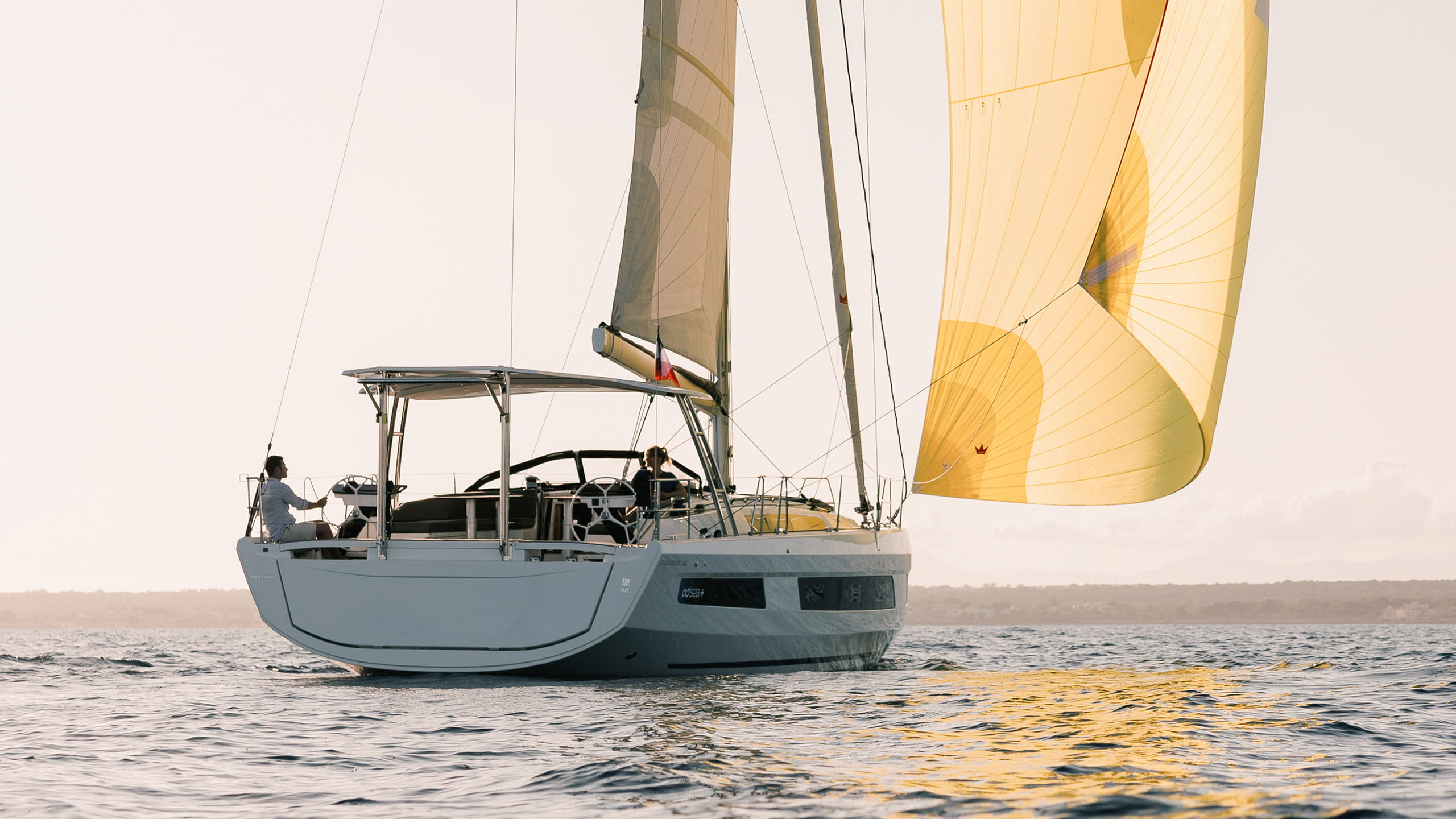 Dufour-48-Sailboat-Exterior-02