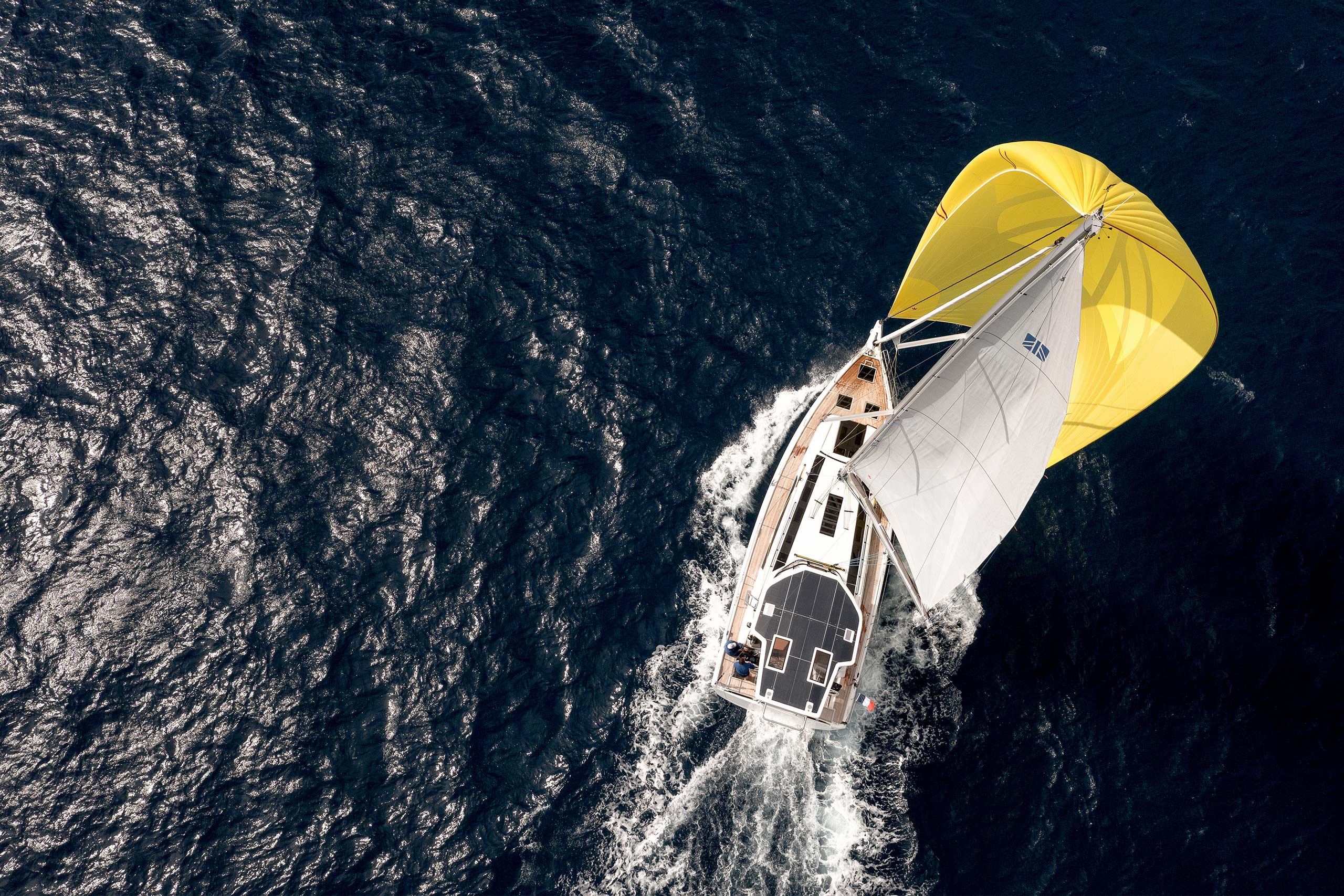 Dufour-sailing-yacht-Instinctive-sailing-Dufour-range